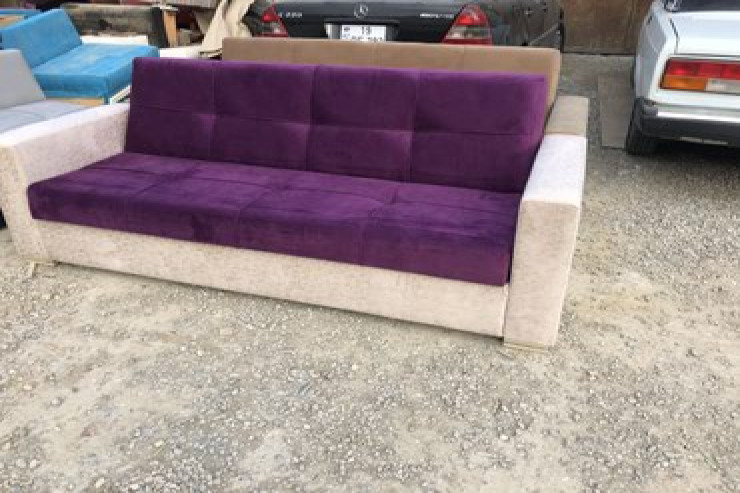 Divandan xoşu gəlmədi, baş məşqçi  işdən çıxarıldı 