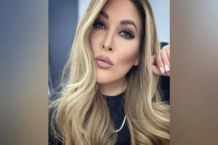 Məşhur müğənniyə təcili tibbi yardım çağırılıb