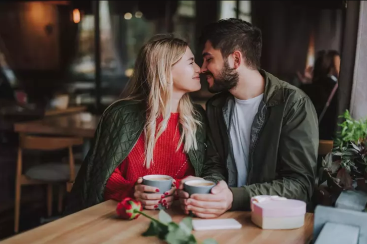 Kişilər qadınlarda ən çox  bu nöqtəyə   baxır: Birdən hər şeyi  unudurlar və...  