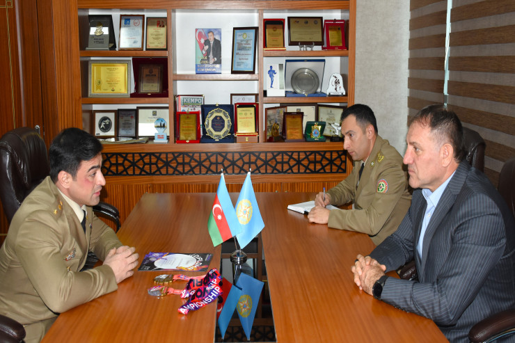 FHN-in İdman-sağlamlıq klubunda dünya çempionu ilə görüş olub