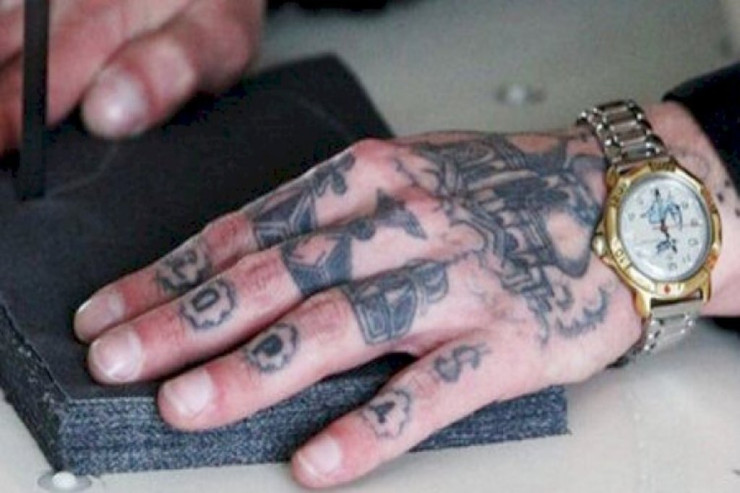 Müğənni avtoritetlərə   verdiyi konsertdən DANIŞDI