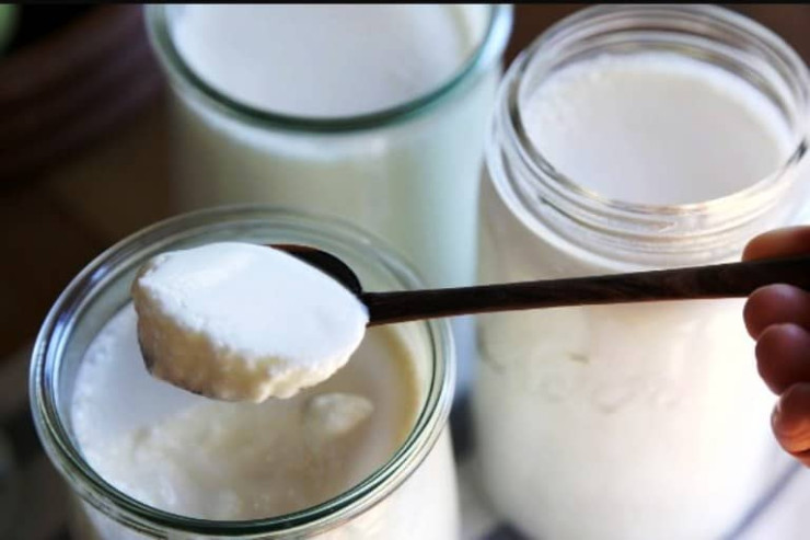 DİQQƏT!   Marketlərdə satılan bu qatıqları almayın – MÜTƏXƏSSİS DANIŞDI 