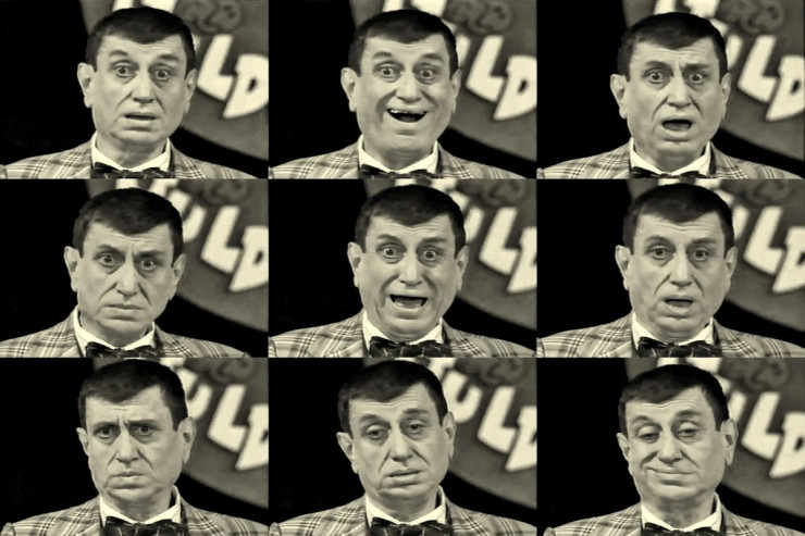 “1001 üzlü” ulduz –  Küçədə üzünə tüpürür,   “təlxək” deyə çağırırdılar