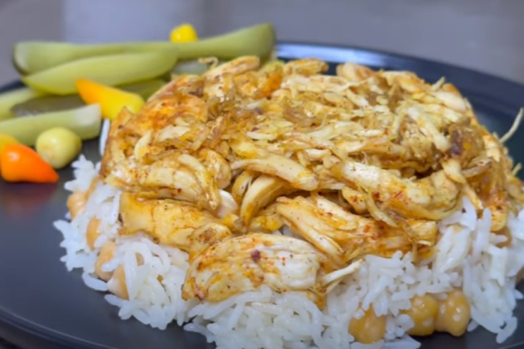 Türk mətbəxinin əvəzedilməz toyuq plovu  necə hazırlanır?