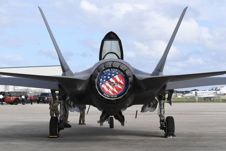 “F-35” qırıcılarının gövdələri Almaniyada istehsal olunacaq