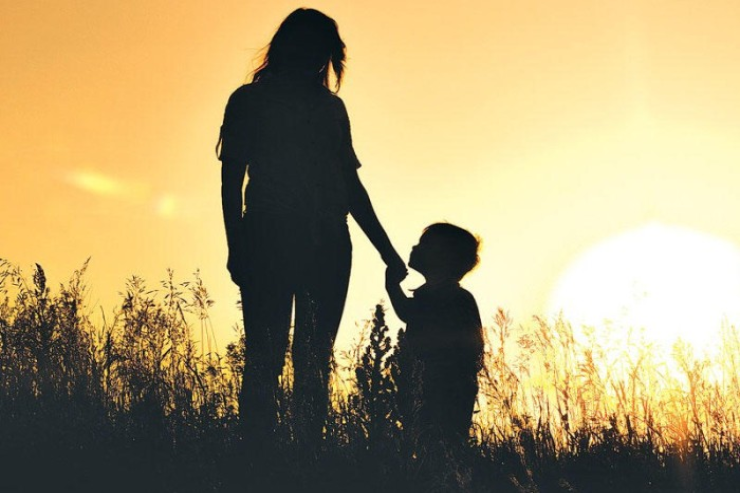 Bakıda ana 4 uşağı  ilə birgə YOXA ÇIXDI: əri axtarır