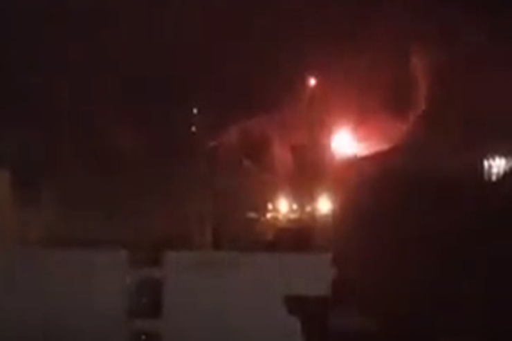 İranın iki şəhərində  partlayışlar olub - VİDEO 