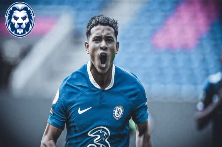 “Çelsi”  15 yaşlı   yarımmüdafiəçi alır