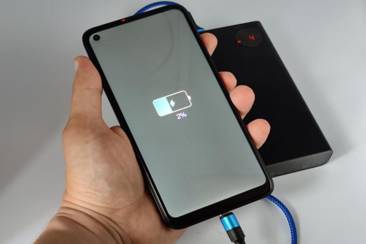 Telefonun enerji yığmasını yavaşladan 4 SƏBƏB 