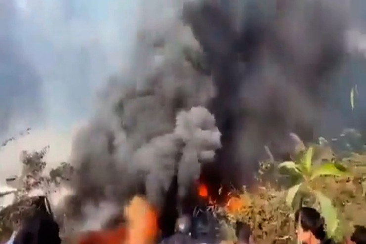 Nepalda təyyarə qəzası olan yerdən eksklüziv kadrlar -VİDEO 