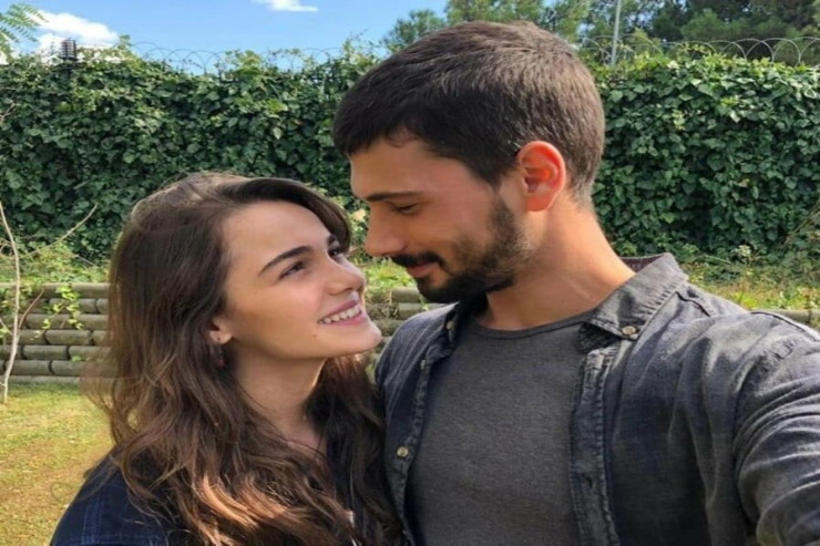 Məşhur aktrisanın intihara cəhd xəbəri yayıldı:  Özü nələr dedi? 