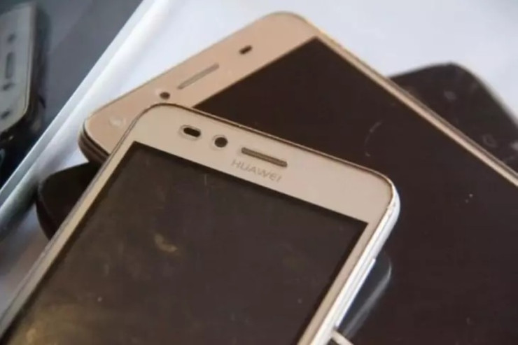 Köhnə smartfonunuza DİQQƏT EDİN:  Partlaya bilər