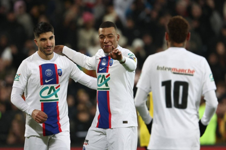 Mbappedən karyerasında İLK:  Beş qol vurdu 