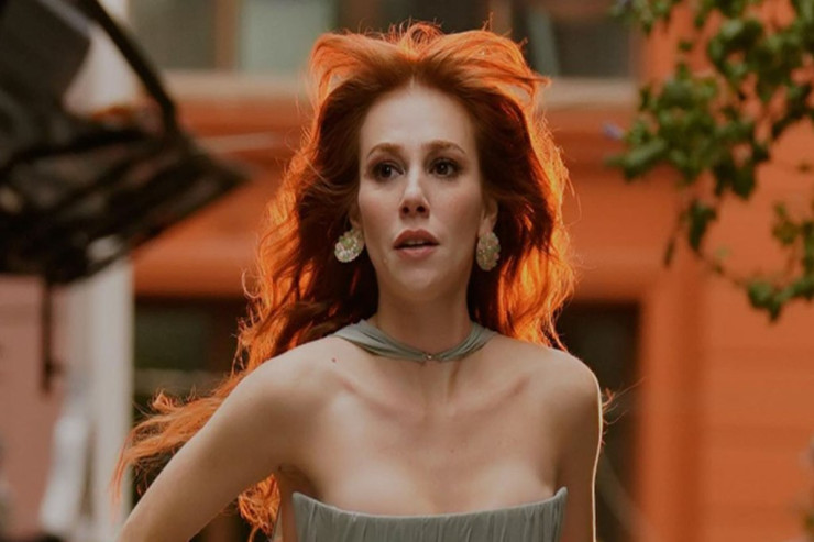 Tanınmış aktrisanı məhkəməyə verdilər - SƏBƏB 