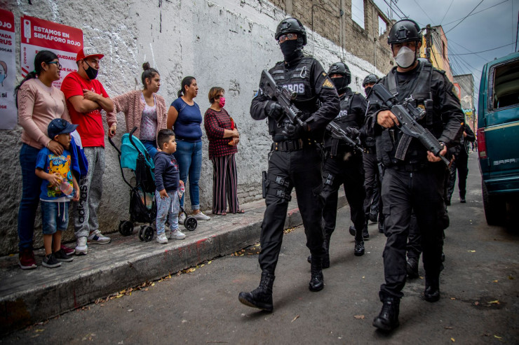 Oğurlanmış 16 polis məmuru tapıldı