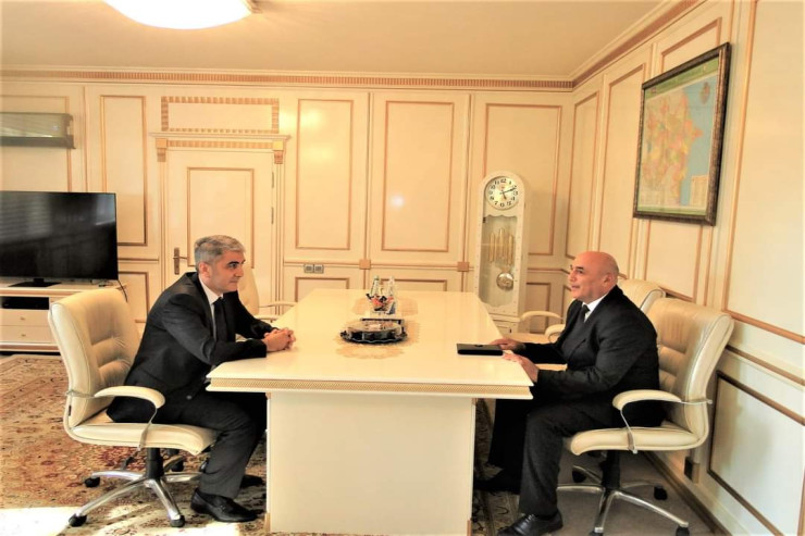 Region rəislərini icra başçıları  ilə görüşdürən SƏBƏB 