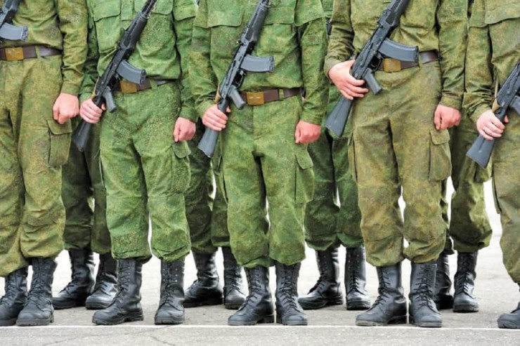 Rusiya əsgərləri arasında DAVA: ölən var  - VİDEO 