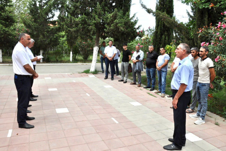 Həftənin sonuncu “Açıq mikrofon” aksiyası bu kənddə keçirildi