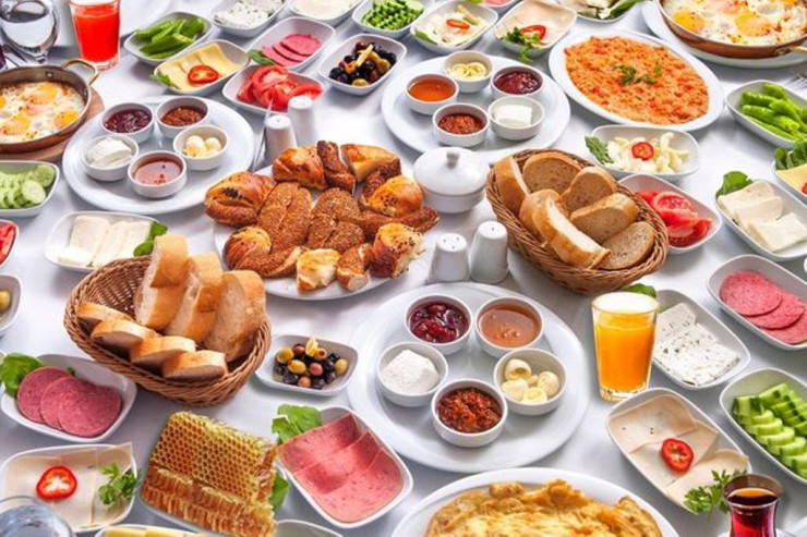 Bu səhər yeməyi insanı  arıqladır 