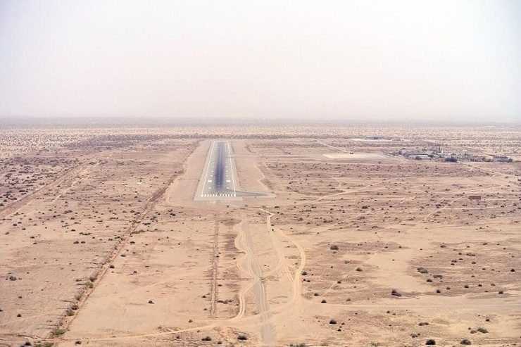 Təyyarə havaya qalxarkən qəzaya uğradı, 11 nəfər öldü