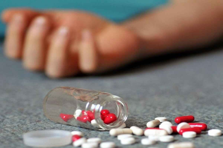 Sumqayit sakini  dərman içib   öldü