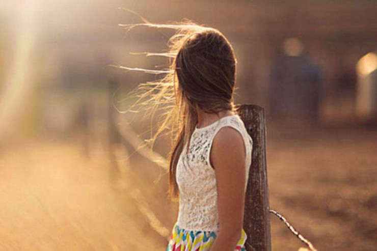 Gəncədə 15 yaşlı qız  yoxa çıxdı