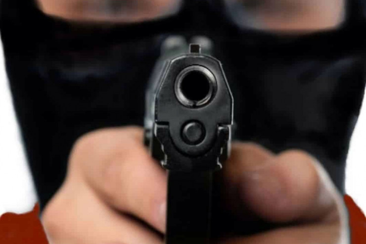 Yanacaqdoldurma məntəqəsində atışma:  5 nəfər...  