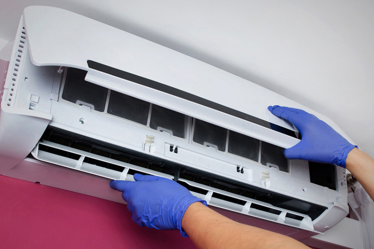 Bakıda kondisioner ustası faciəvi  şəkildə öldü