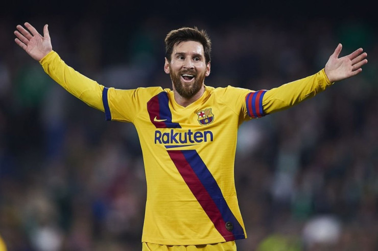 Messi bu kluba keçidini  təxirə saldı 