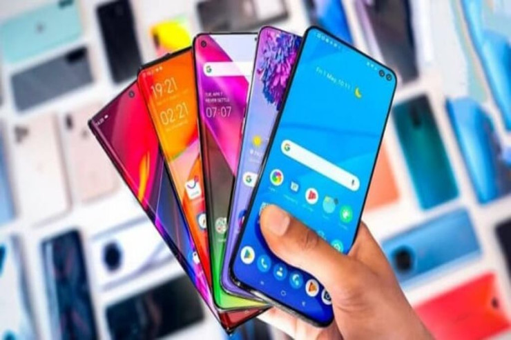 Bu ay almaq üçün ən məsləhətli 10 telefon 