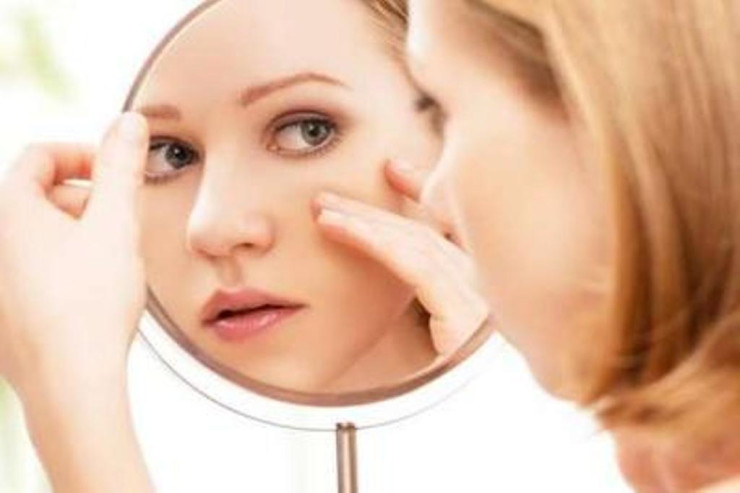 DİQQƏT!  Bu məhsulları gözaltına tətbiq etməyin