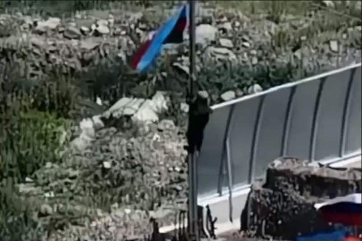 Laçındakı buraxılış məntəqəsində Azərbaycan bayrağı qaldırıldı - VİDEO 