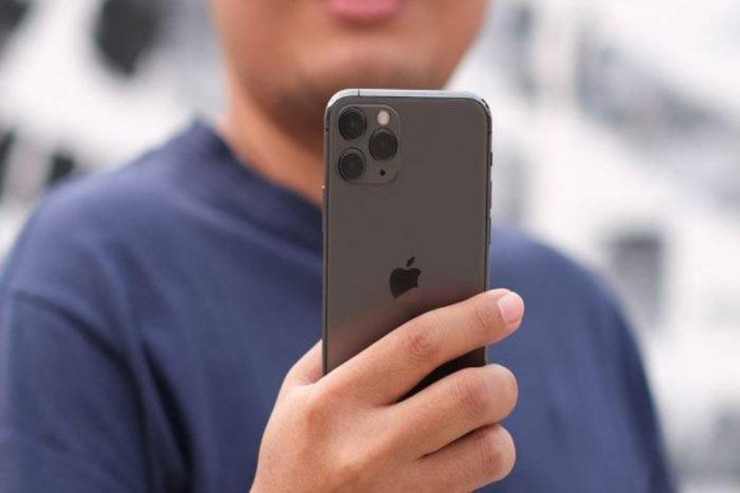 Cızıqlara davamlı   “iPhone” istehsal olunacaq