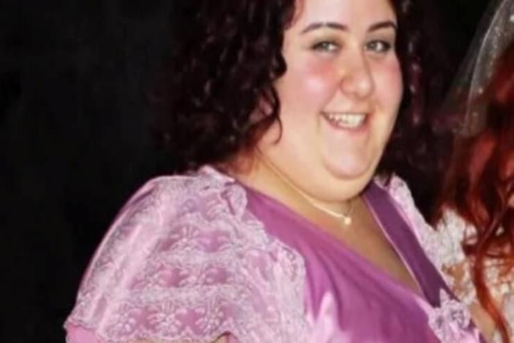 108 kilo çəki atan  aktrisa bikinili şəklini paylaşdı - FOTO 