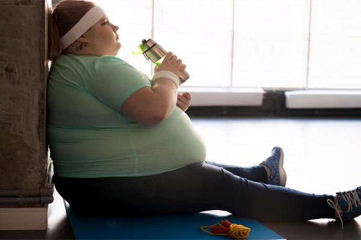 Niyə qadınlar kişilərlə müqayisədə daha çox çəki qazanırlar? 