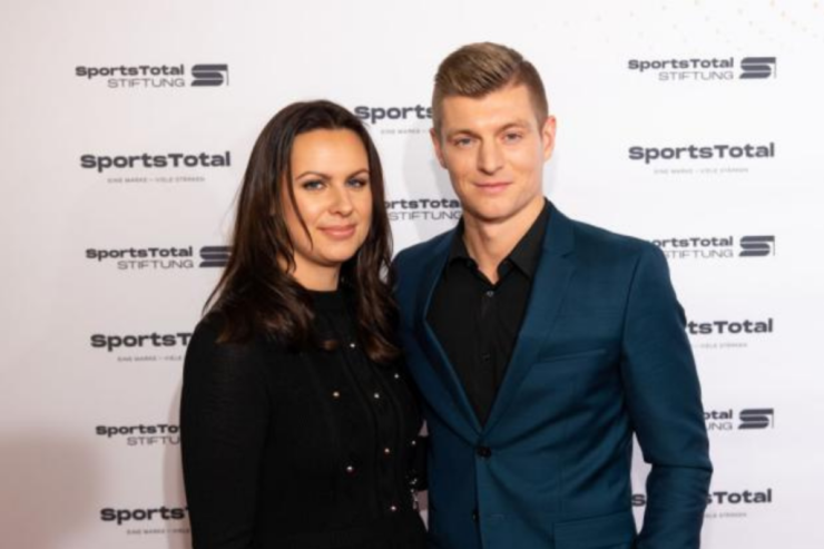 "Arvadım dedi:  nə istəyirsən   et"