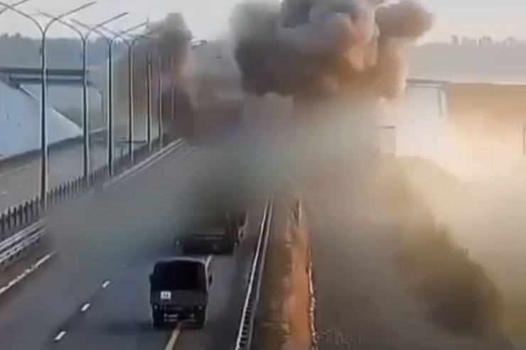 "Vaqner"ə məxsus konvoy əvəzinə mülki maşın vuruldu - VİDEO 