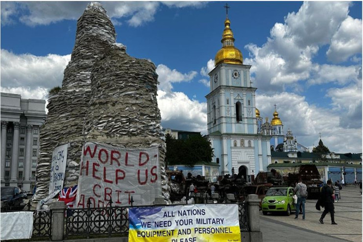 Hava hücumu ilə bağlı xəbərdarlıqlara necə alışdım? - Gürcü jurnalistin Kiyevdən reportajı 