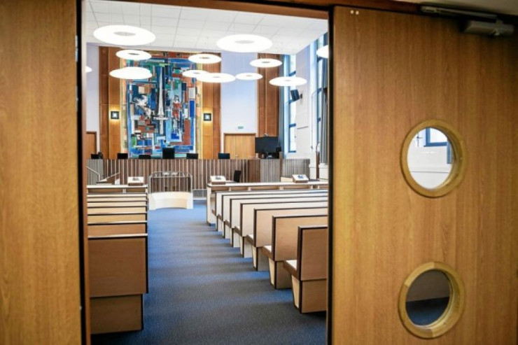 Gözlük oğurlayan erməni: Şarl Aznaura görə Fransanı seçdim