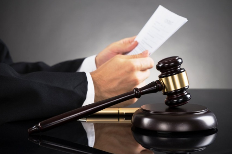 Futbol klubunun  prezidentinə   HÖKM OXUNDU