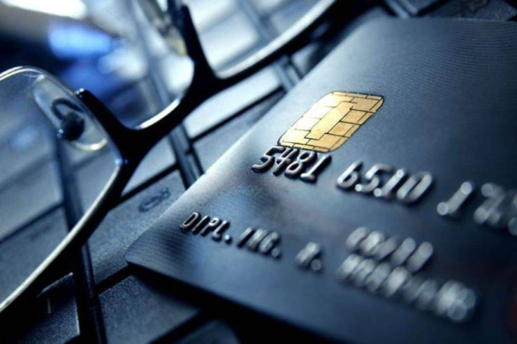 Vətəndaşların bank hesablarını talayan şəxs  TUTULDU 