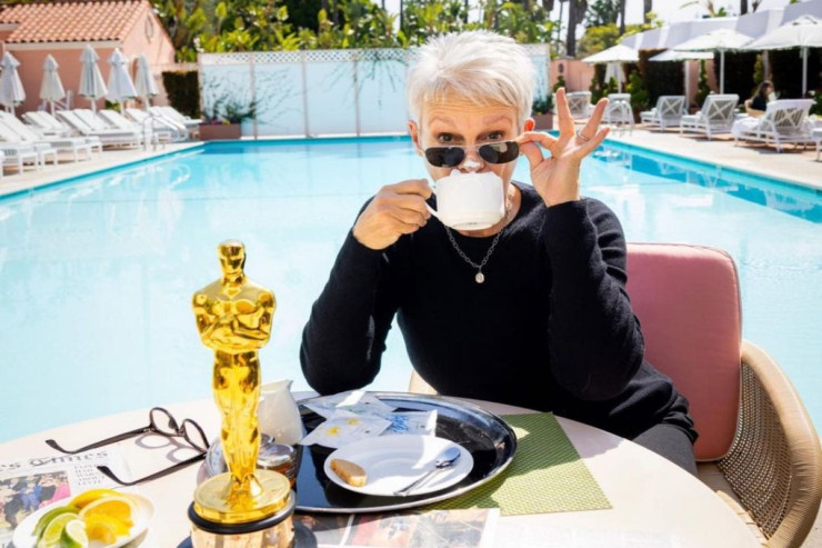 "Oskar" qazanan  məşhur aktrisa   belə sevindi -  FOTO 