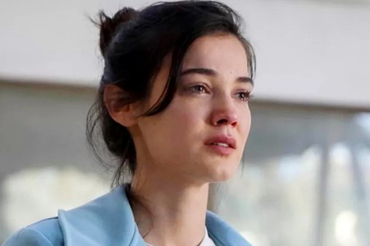 Pınar Deniz  OD PÜSKÜRDÜ:   "Niyə ölürük?"