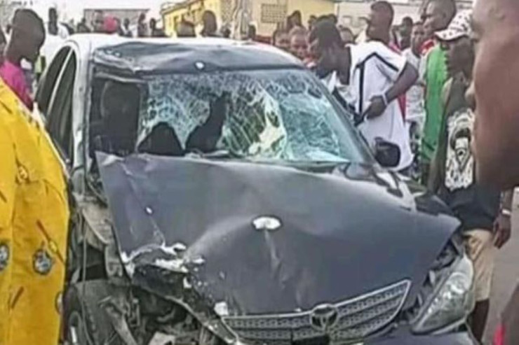 Sərnişin avtobusu ilə maşın toqquşdu, 17 nəfər öldü  