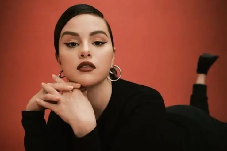 “Instagram”  tarixinə düşdü 