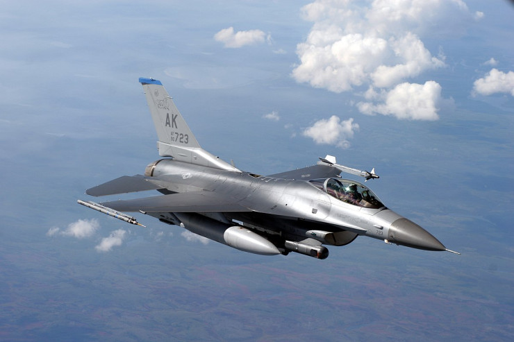 Ukraynaya F-16-lar veriləcək