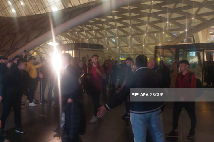 "Qalatasaray"ın oyunçuları  BAKIDA-FOTO -VİDEO 