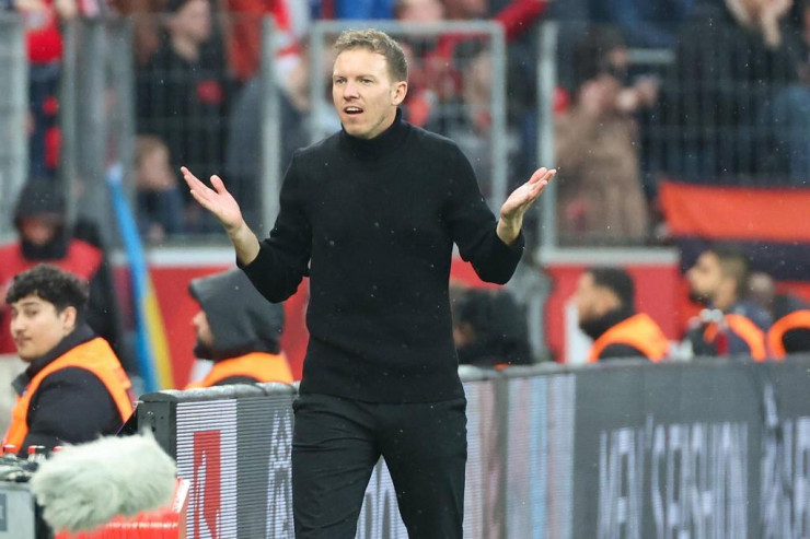 “Bavariya”dan qovulan Naqelsmannın  əleyhinə olan   oyunçular – SİYAHI