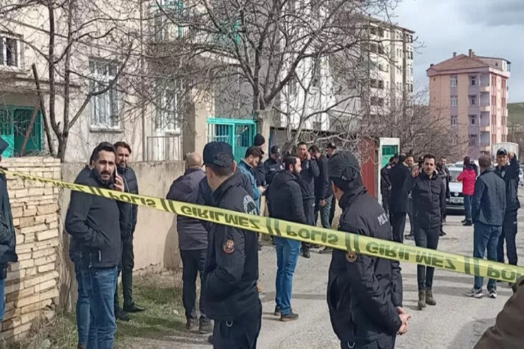 Müəllim  ailə üzvlərini   güllələyib İNTİHAR ETDİ