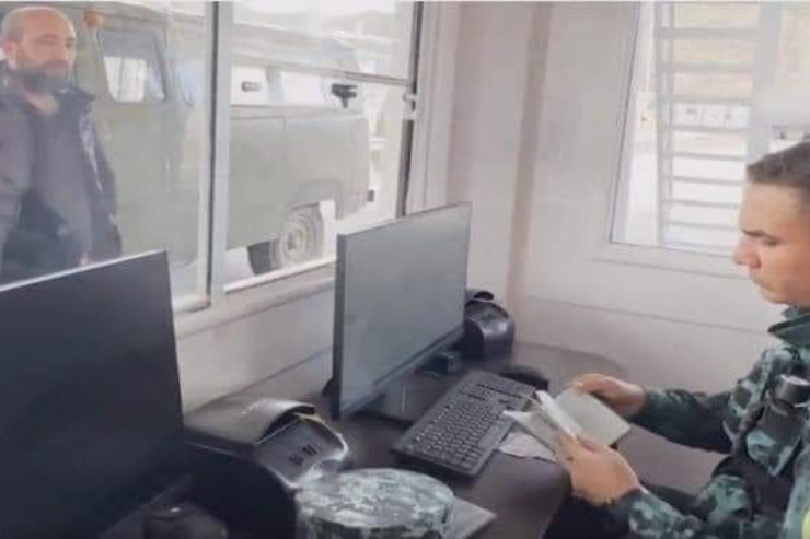 Sərhədçilərimiz erməniləri belə yoxlayır - VİDEO 